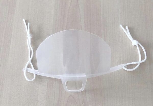Mascarilla plástico